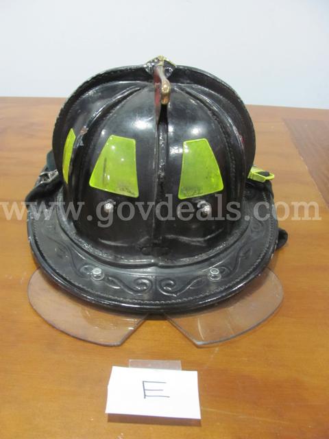 Cairns New Yorker N5A Helmet