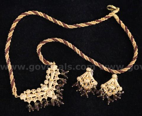21K Yellow Gold Jewelry Set With Beads Strung On Wire, 16.7 Grams