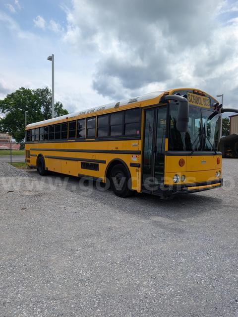 2005 Thomas Saf-T-Liner HDX