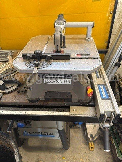 Rockwell Blade Runner Tabletop Saw