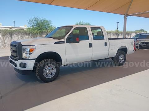 2015 Ford F-250 SD XL Crew Cab 4WD