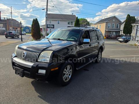 2006 Mercury Mountaineer Premier SUV Auto 4WD 4DR 4.6L V8 w 116k miles – 7 pass