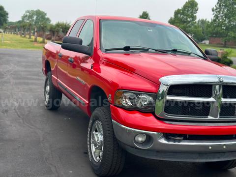 2005 Dodge Ram 2500 SLT Quad Cab Short Bed 4WD