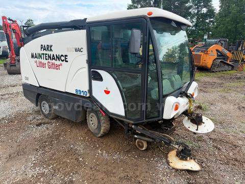 Madvac CS500 Sweeper/Vacuum