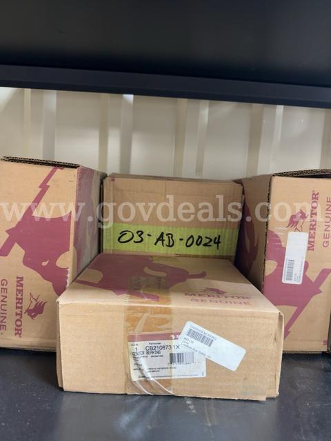 Lot of 4 Meritor Genuine CB2108731X Driveline Center Bearings – New Surplus