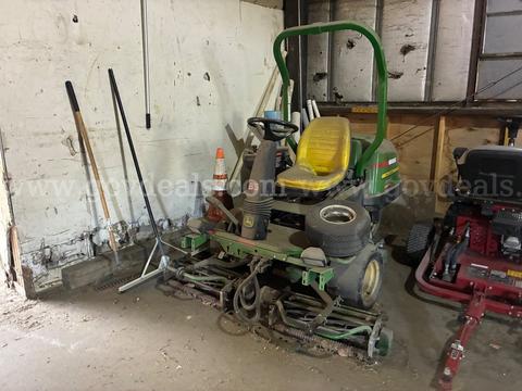 John Deere 2500E Mower and 8 John Deere mower reels