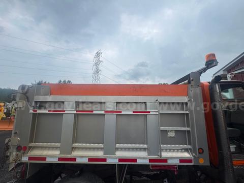 10ft Aluminum Dump Body with hoist and sub frame