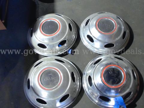 GMC hubcaps