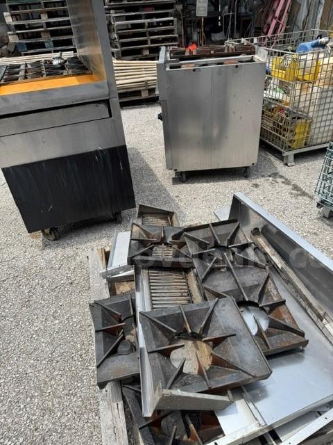 2 STOVES WOLF AND VULCAN