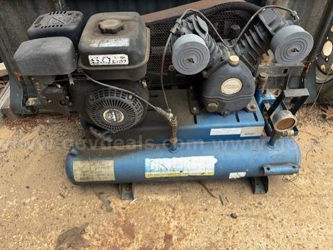 2009 Puma Gas Powered Air Compressor
