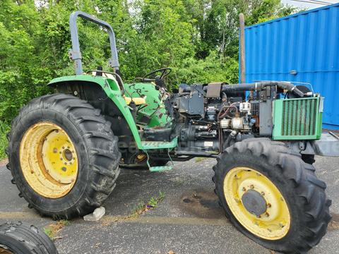 John Deere 5500