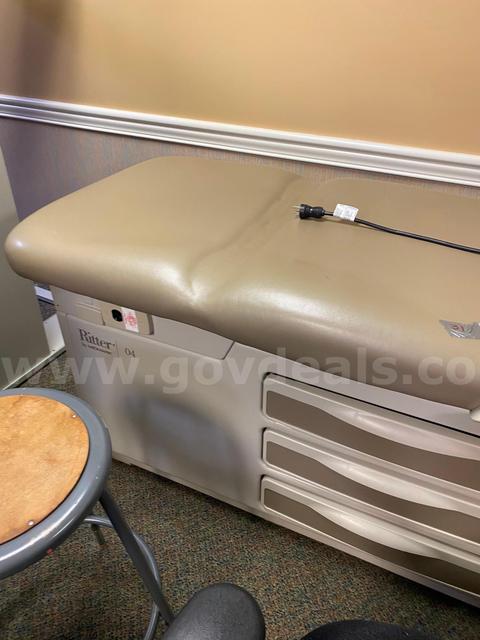 Ritter Exam Table