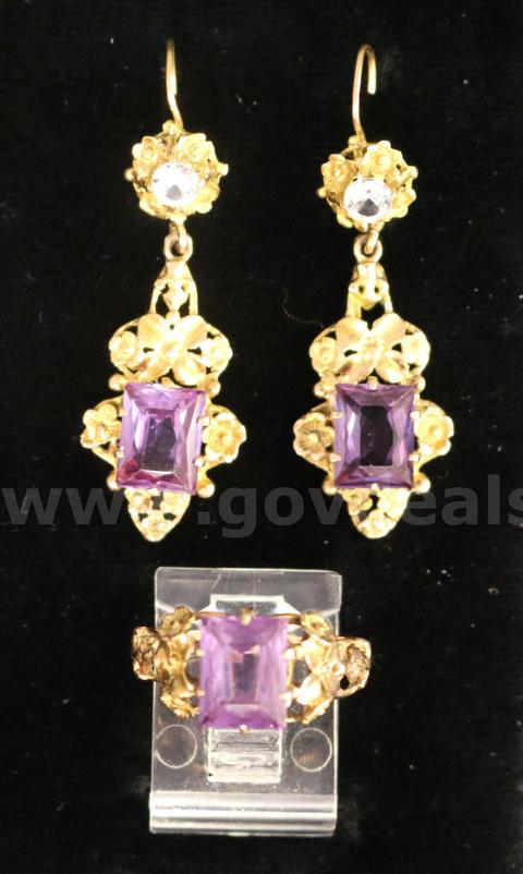 10k Yellow Gold Ring and Earring Set with Color-Change Spinel Stones, 8.2 Grams