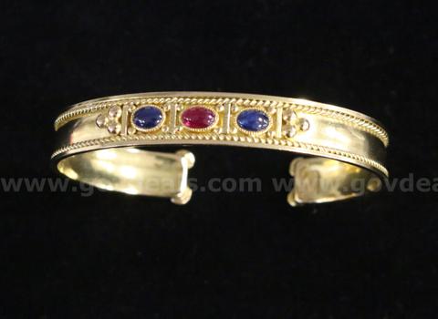 18K Yellow Gold Cuff Bracelet With Sapphires & Ruby, 20.1 Grams