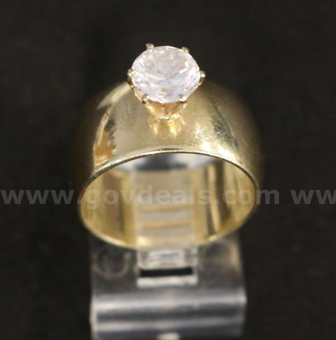 14K Yellow Gold Solitaire Design Wide Band Ring With White Stone, 9.1 Grams