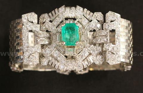 14K White Gold Flat Link Bracelet With 4.25 Carat Emerald & Diamonds, 67.1 Grams