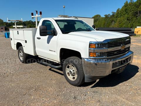 2017 Chevrolet Silverado 2500 Service Body 4x4