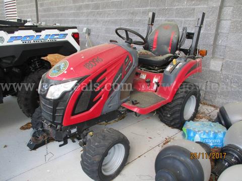 Mahindra Tractor