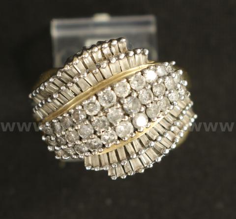 14K Yellow Gold Diamond Cluster Design Ring, 10.0 Grams