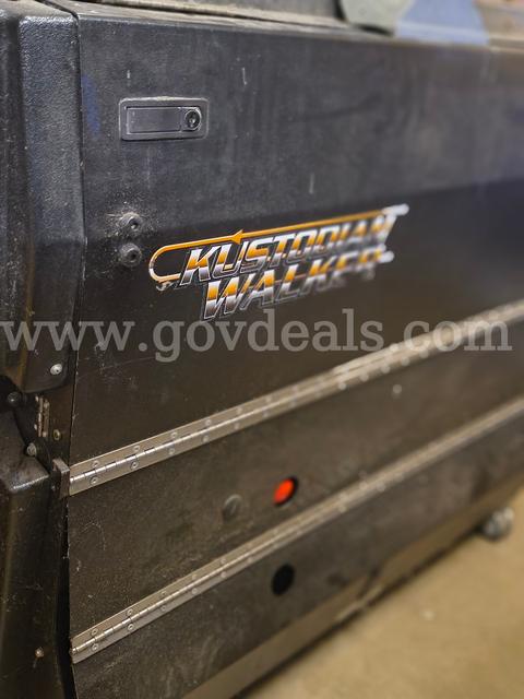 LANE CLEANER MACHINE, BOWLING LANE CLEANER, KEGAL KUSTODIAN