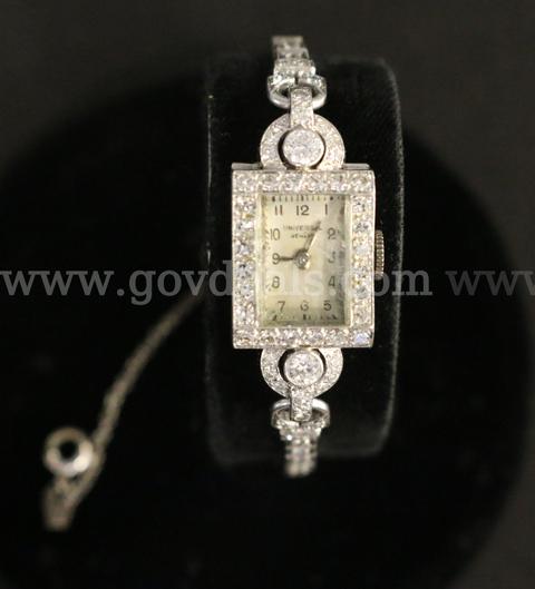 Vintage Universal Geneve Platinum Ladies Watch with Diamonds, 22.7 Grams
