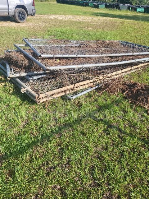 Chain link fence panels