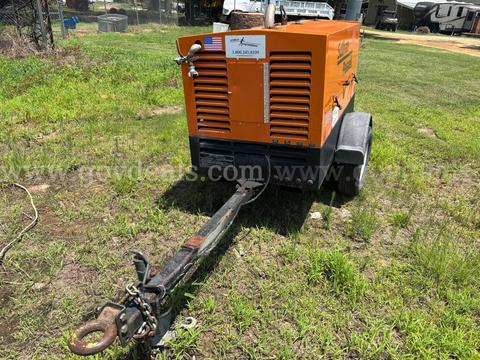 2011 Sullivan Palatac Towable Air Compressor D185P2JD