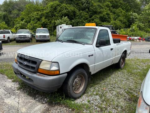 2000 Ford Ranger XL Short Bed 2WD