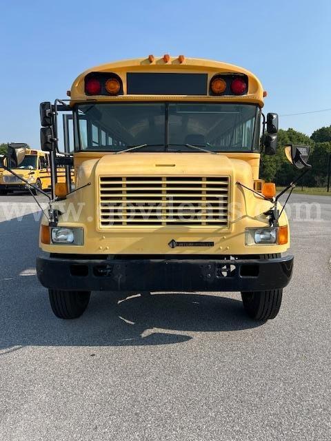 1999 International 3800
