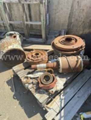 Old Misc. Pump Parts Approx 1200 Lbs.