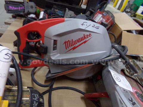GRINDERS, DRILLS AND SAWS