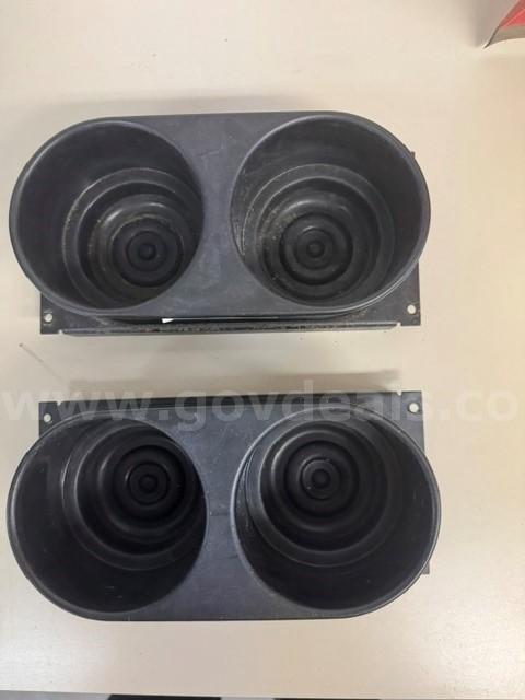 2 - HAVIS CUP HOLDERS w/brackets