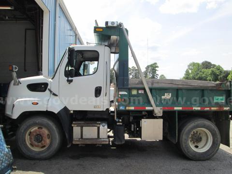 2013 FREIGHTLINER 108SD