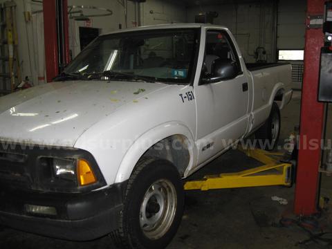 1995 Chevrolet S10 Pickup Reg. Cab Long Bed 2WD