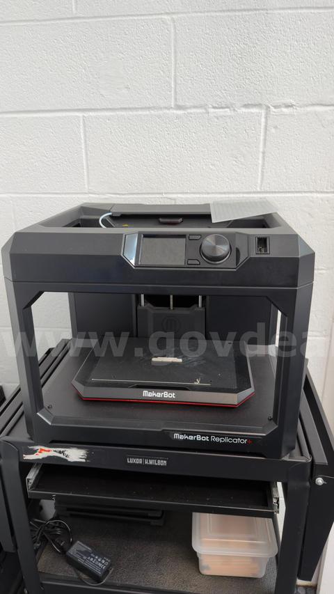3d Printers Qty 4 Makerbot Replicator+