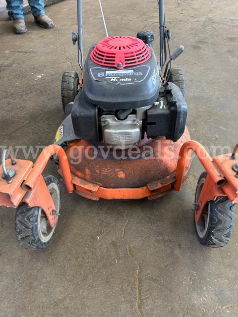 Husqvarna Walk Behind MOWER 21"