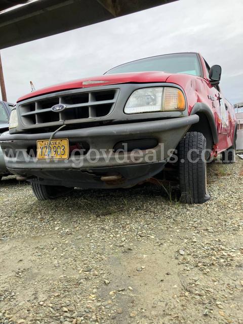 1998 Ford F-150 XL Reg. Cab Long Bed 4WD