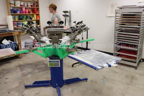 Riley Hopkins 4x4 Screen Print Press