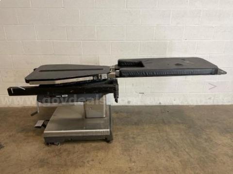 Surgical Steris/Amsco Orthopedic Fracture Procedure Table