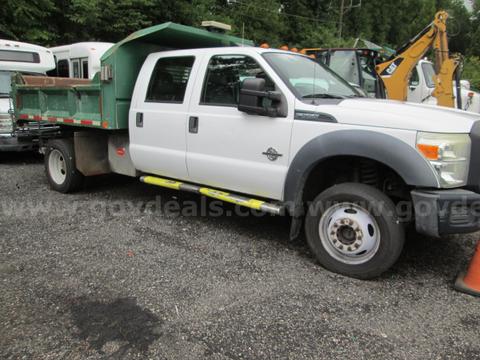2013 - FORD F550