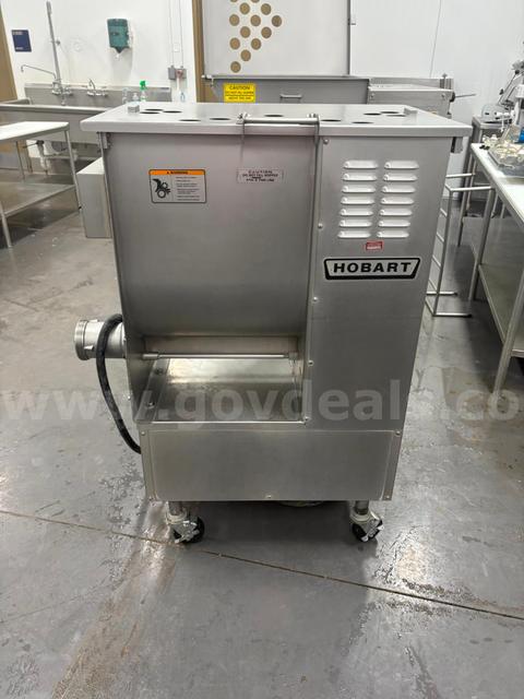 Hobart Model 42466 Mixer/grinder