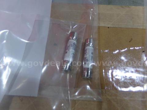 FUSES LOT 4