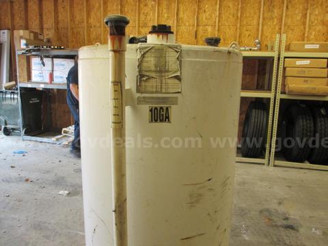 DOUBLE WALLED OIL TANK - 300 GALLON