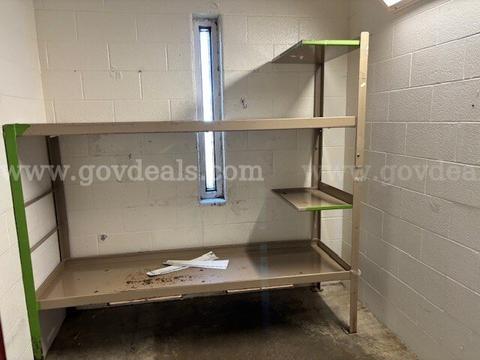 25 Double Bunk Beds with TV Trays/PRE-OWNED/OFFSITE/DS#18452/98599/DOC