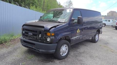 2011 FORD E-250 CARGO VAN/DS18469/98622/FLEET/KB1974/SALVAGE TITLE/OFF-SITE