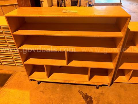 Children's Wood Cubby on Wheels (#4) (BUY NOW $10)