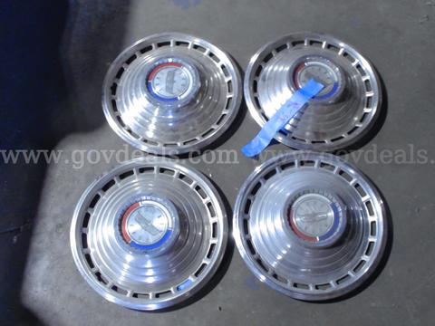 14 inch wheel hubcaps