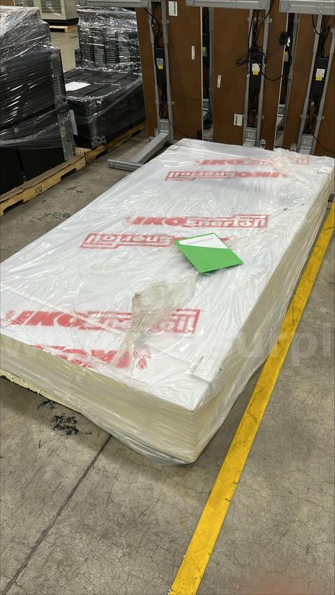 11 INSULATIONS PANELS