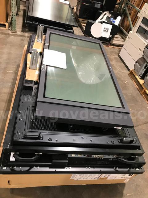 5 LARGE FLATSCREENS OF VARIOUS BRANDS AND SIZES