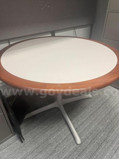 Round table